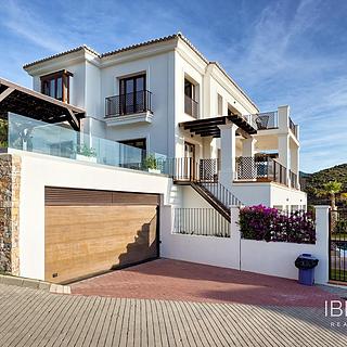 Prodej rodinného domu, 582m&sup2;