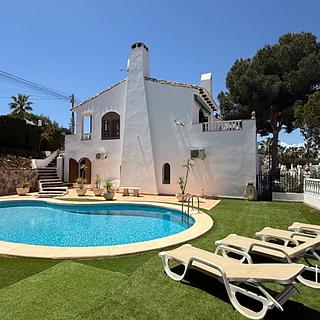 Prodej rodinného domu, 156m&sup2;