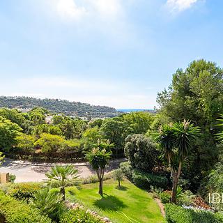 Prodej bytu 4+kk 237 m² ve Španělsku