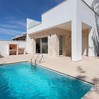 Prodej rodinného domu, 228m&sup2;