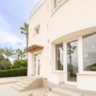 Prodej rodinného domu, 380m²