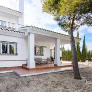 Prodej rodinného domu, 164m²