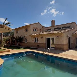 Prodej rodinného domu, 440m&sup2;