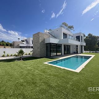 Prodej rodinného domu, 302m&sup2;