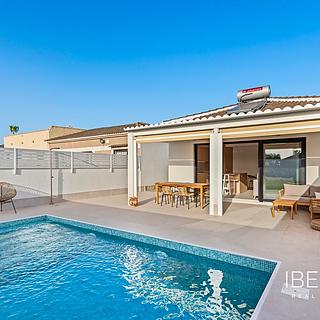 Prodej rodinného domu, 104m²