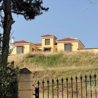 Prodej rodinného domu, 196m²