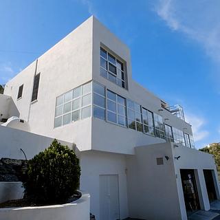 Prodej rodinného domu, 321m²