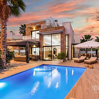 Prodej rodinného domu, 180m&sup2;