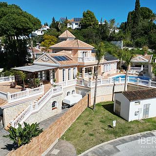 Prodej rodinného domu, 555m&sup2;