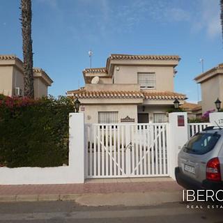 Prodej rodinného domu, 95m&sup2;