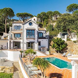 Prodej rodinného domu, 364m&sup2;