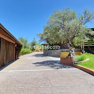 Prodej rodinného domu, 488m&sup2;