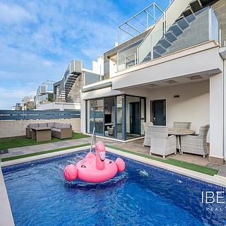 Prodej rodinného domu, 161m&sup2;