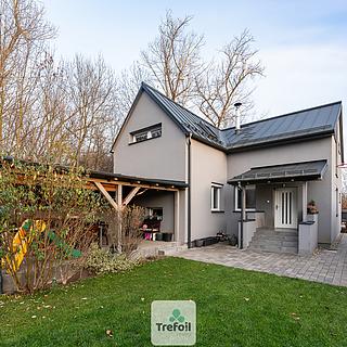 Prodej rodinného domu 132 m² Neratovice, Za Lesem