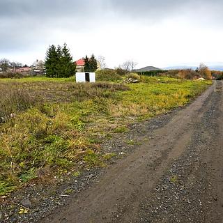 Prodej zahrady 419 m² Košťany