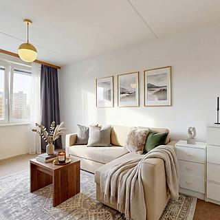 Prodej bytu 1+kk a garsoniéry 33 m² Praha Háje, Květnového vítězství