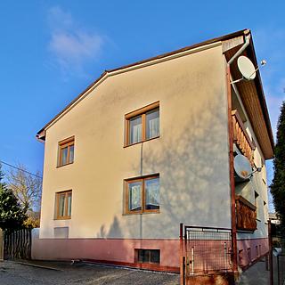 Prodej rodinného domu 180 m² Bezděkov