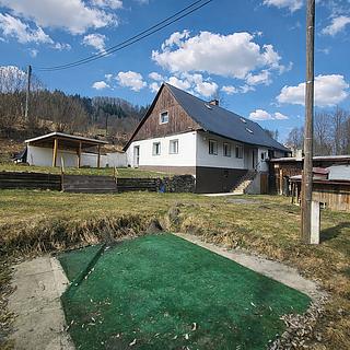 Prodej rodinného domu 270 m² Poniklá