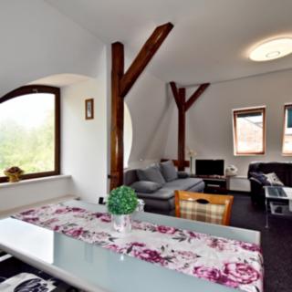 Prodej bytu 2+kk 65 m² Trutnov Střední Předměstí, Veleslavínova