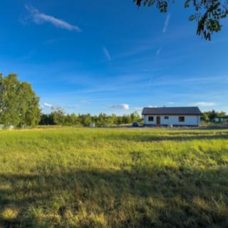 Prodej stavební parcely 1027 m² Košťany