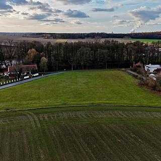 Prodej stavební parcely 838 m² Veselí