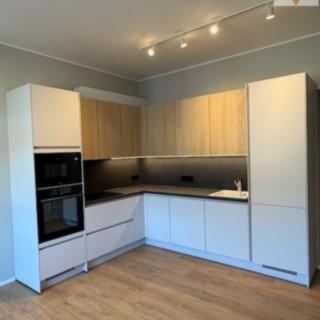 Pronájem bytu 2+kk 60 m² Praha