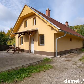Prodej chalupy 68 m² Kramolín