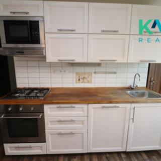 Pronájem bytu 2+1 62 m² Karlovy Vary, Jiráskova