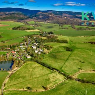 Prodej stavební parcely 1 066 m² Ostrov Květnová