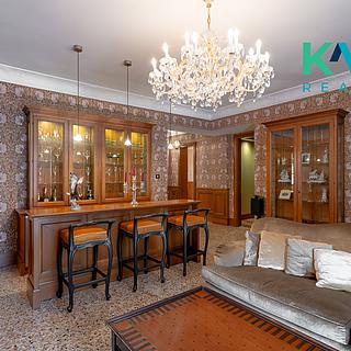 Prodej bytu 5+1 a více 252 m&sup2; Karlovy Vary