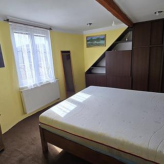 Pronájem bytu 3+1 68 m&sup2; Karlovy Vary