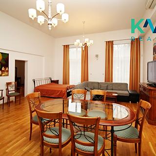 Pronájem bytu 1+1 106 m² Karlovy Vary, U Imperiálu