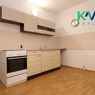 Prodej bytu 3+1 82 m² Karlovy Vary Rybáře, Konečná