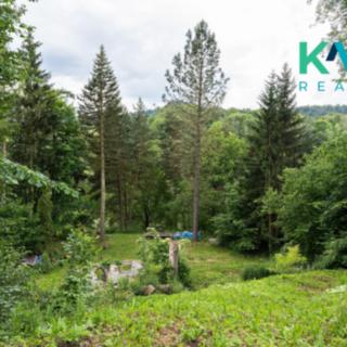 Prodej stavební parcely 2 522 m² Šemnice