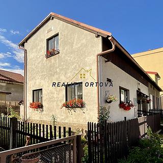 Prodej rodinného domu 150 m² Semily