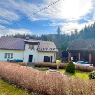 Prodej rodinného domu 244 m² Bozkov
