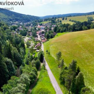 Prodej stavební parcely 753 m² Horní Maršov
