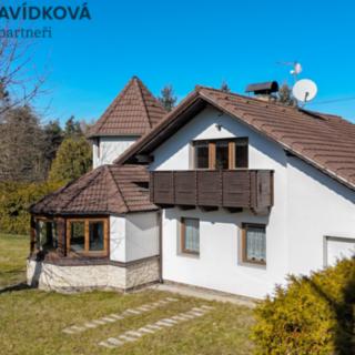 Prodej rodinného domu 204 m² Jickovice