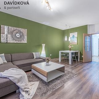 Prodej bytu 2+1 56 m² Praha Holešovice, Přístavní