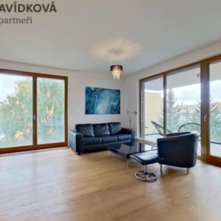 Pronájem bytu 3+kk 97 m² Praha