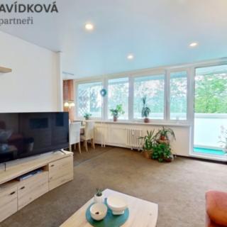Prodej bytu 4+1 90 m² Praha