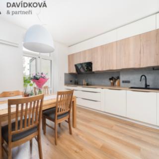 Prodej bytu 3+kk 78 m² Praha