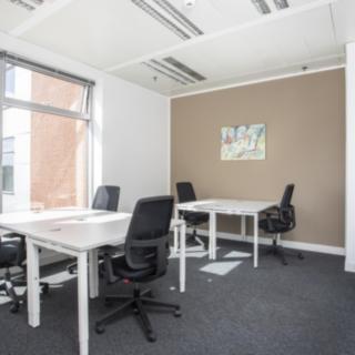Pronájem kanceláře 75 m² Praha