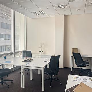 Pronájem kanceláře 75 m² Praha