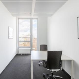 Pronájem ostatního komerčního prostoru 50 m² Praha Nusle, Lomnického