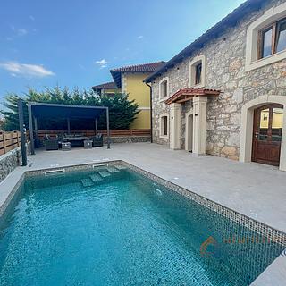 Pronájem rodinného domu, 125m²