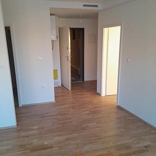 Prodej bytu 1+kk, garsoniery, 88m²