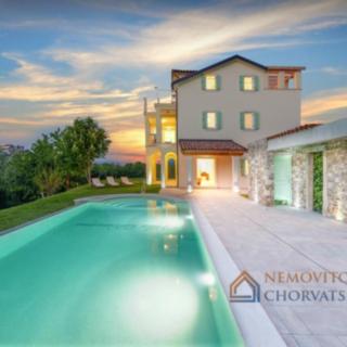 Prodej rodinného domu, 260m²