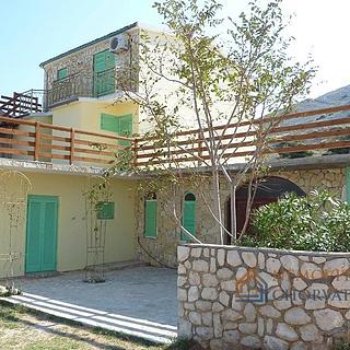 Prodej rodinného domu, 246m²