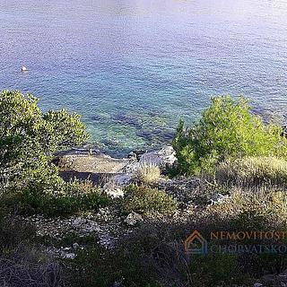 Prodej stavební parcely, 826m²